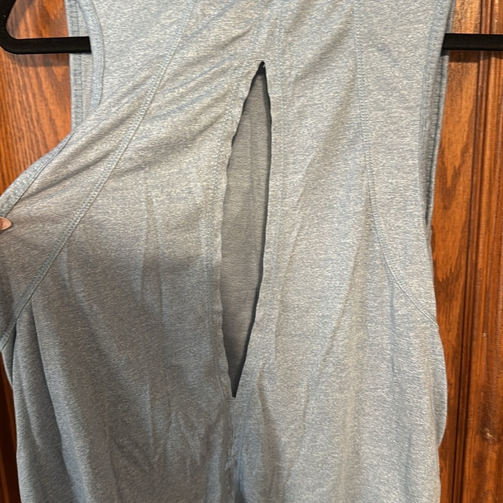 Blue Reebok Muscle tank - Picture 4 of 4